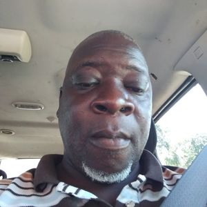 Meet your Posher, Gregory